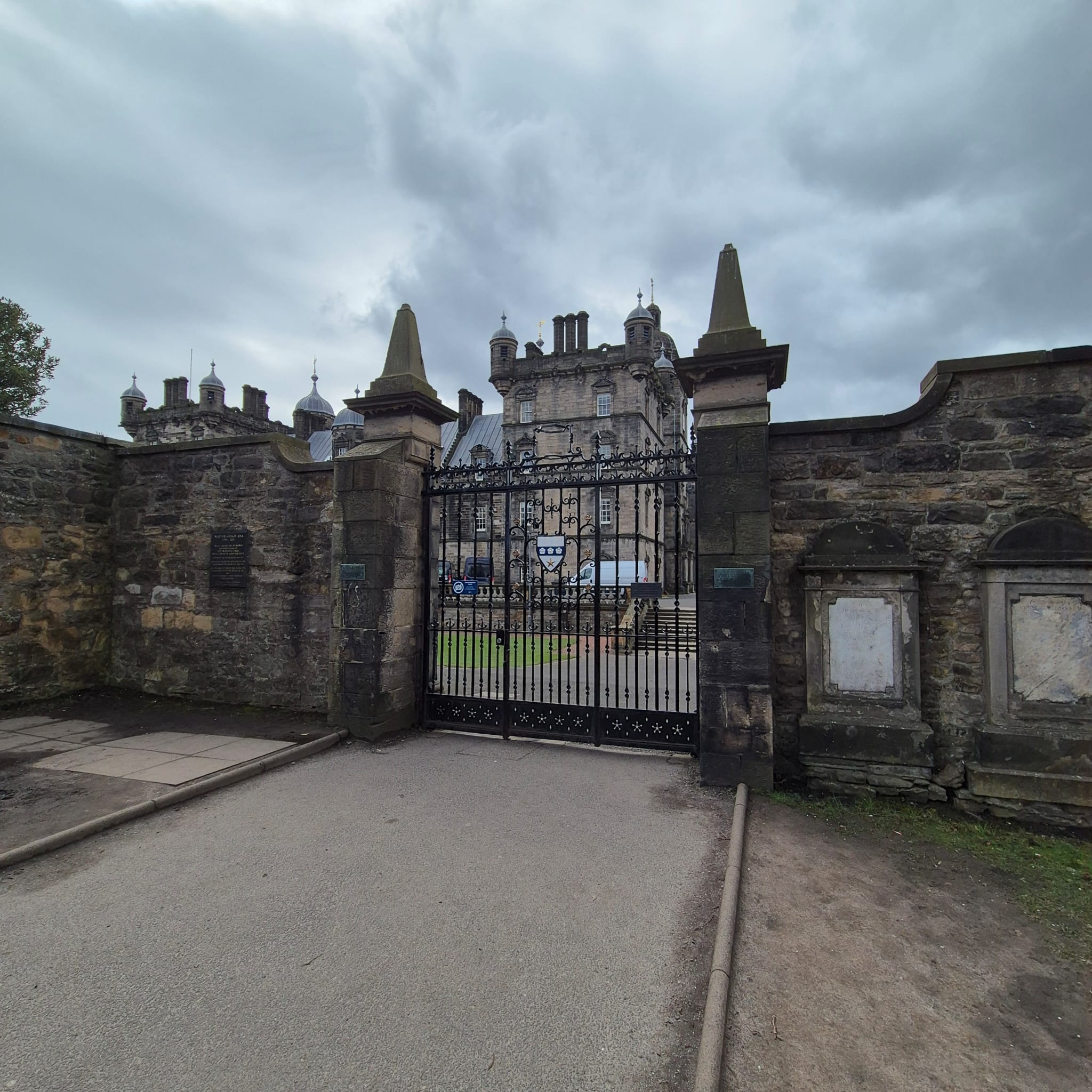 Edinburgh Crime Walking Tour