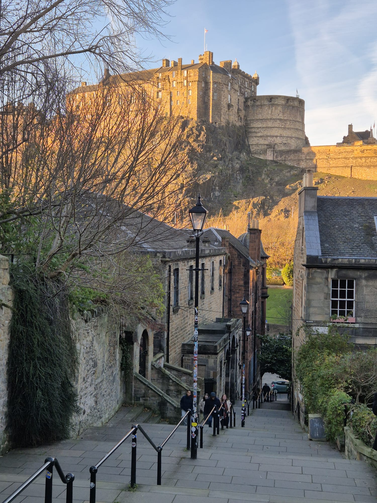 Edinburgh Castle from The Vennel